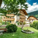 Sport & Baerenwirt 4* Aich (Styria)