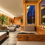 Sport & Baerenwirt Hotel 4*