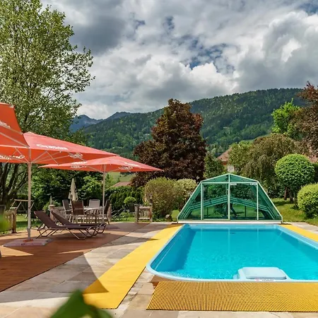 Sport & Baerenwirt Otel Aich (Styria)
