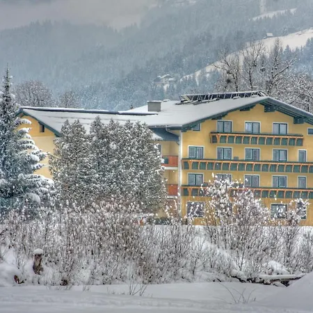 Sport & Baerenwirt Hotel Aich (Styria)