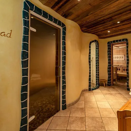 Sport & Baerenwirt Hotel 4*