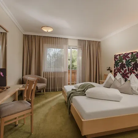 Sport & Baerenwirt Hotel Aich (Styria)