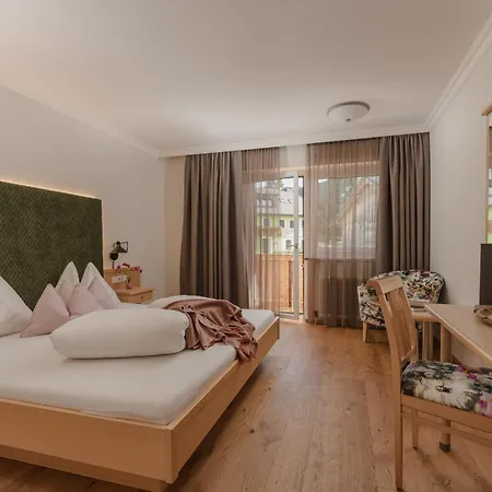 Sport & Baerenwirt Aich (Styria)