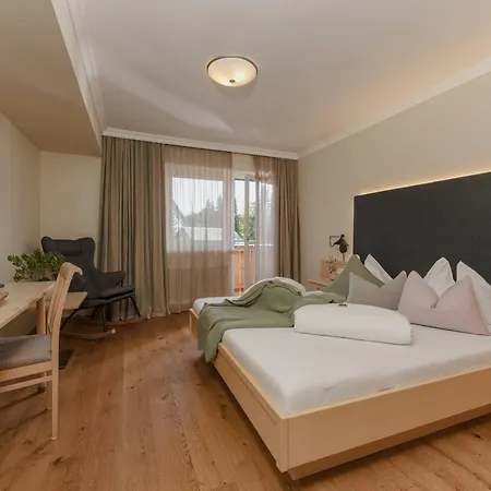 Sport & Baerenwirt Aich (Styria)